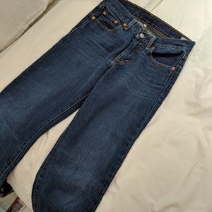 Levi's Straight Leg Wedgie